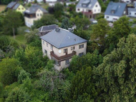 Villa zum Kauf 73.000 € 6 Zimmer 155 m² 1.560 m² Grundstück Bernsbach Lauter-Bernsbach 08315