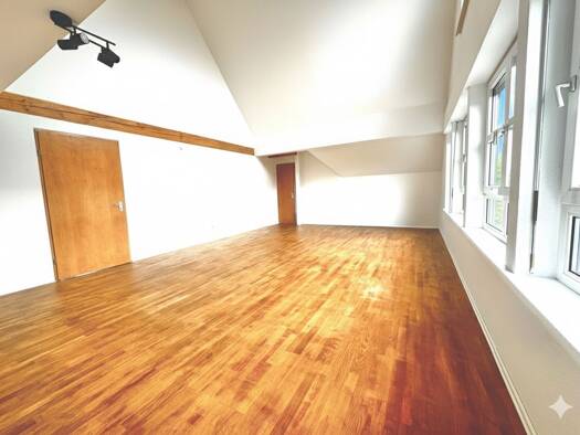 Bürofläche zur Miete provisionsfrei 2.550 € 7 Zimmer 166,2 m² Bürofläche Weilimdorf Stuttgart 70499