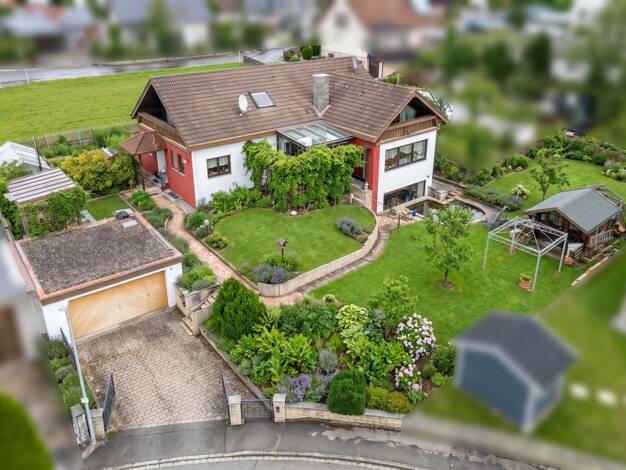 Einfamilienhaus zum Kauf 398.000 € 9 Zimmer 255 m² 1.152 m² Grundstück Steinhilben Trochtelfingen 72818