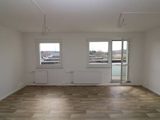 Wohnung zur Miete 339 € 2 Zimmer 50,2 m² EG Karl-Kegel-Straße 16 E Freiberg Freiberg 09599