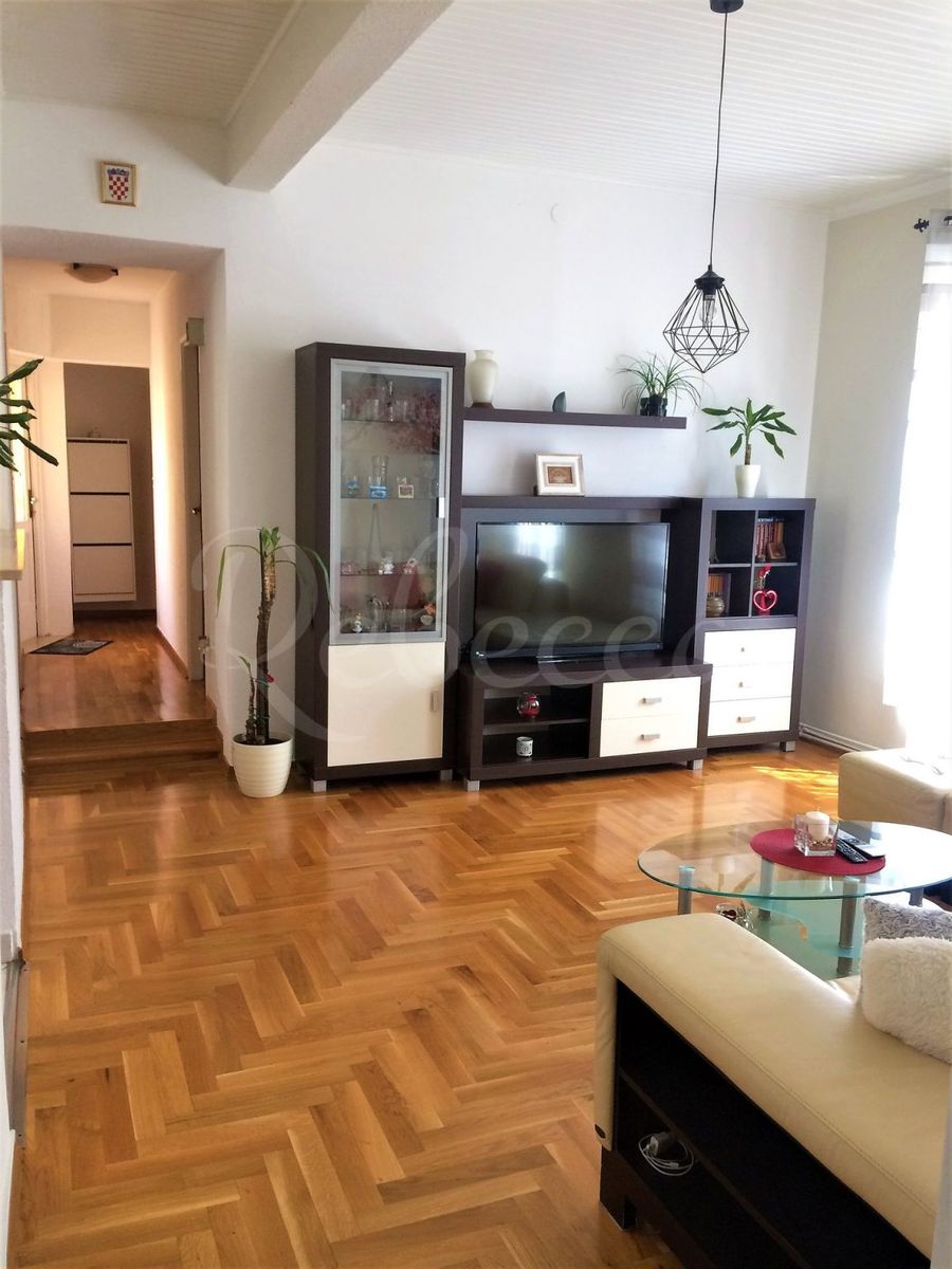 Wohnung zum Kauf 280.000 € 4 Zimmer 135 m²<br/>Wohnfläche 1.<br/>Geschoss Pula 52100