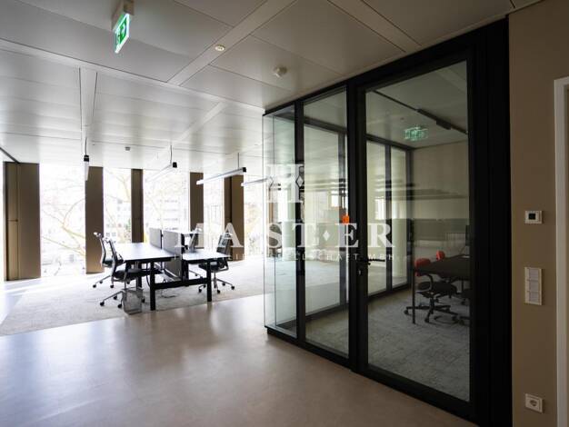 Bürofläche zur Miete provisionsfrei 36 € 834,3 m² Bürofläche teilbar ab 417,2 m² Altstadt Frankfurt 60311