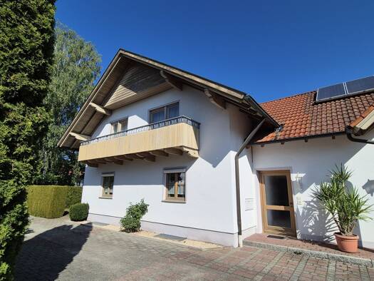 Einfamilienhaus zur Miete 1.100 € 5 Zimmer 144,3 m² 349 m² Grundstück frei ab 01.08.2026 Ottobeuren 87724