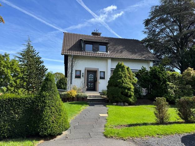 Einfamilienhaus zum Kauf 420.000 € 6 Zimmer 143 m² 1.160 m² Grundstück Aegidienberg Bad Honnef 53604