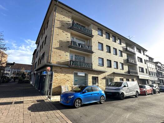 Wohnung zur Miete 700 € 3 Zimmer 81,4 m² 2. Geschoss frei ab 01.11.2026 Düren Düren 52349