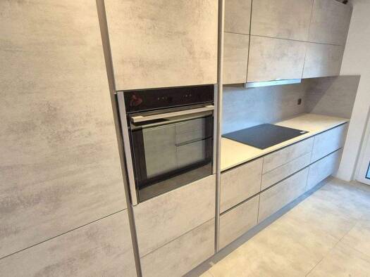 Einfamilienhaus zur Miete 1.800 € 5,5 Zimmer 230 m² 820 m² Grundstück Garitz Bad Kissingen 97688