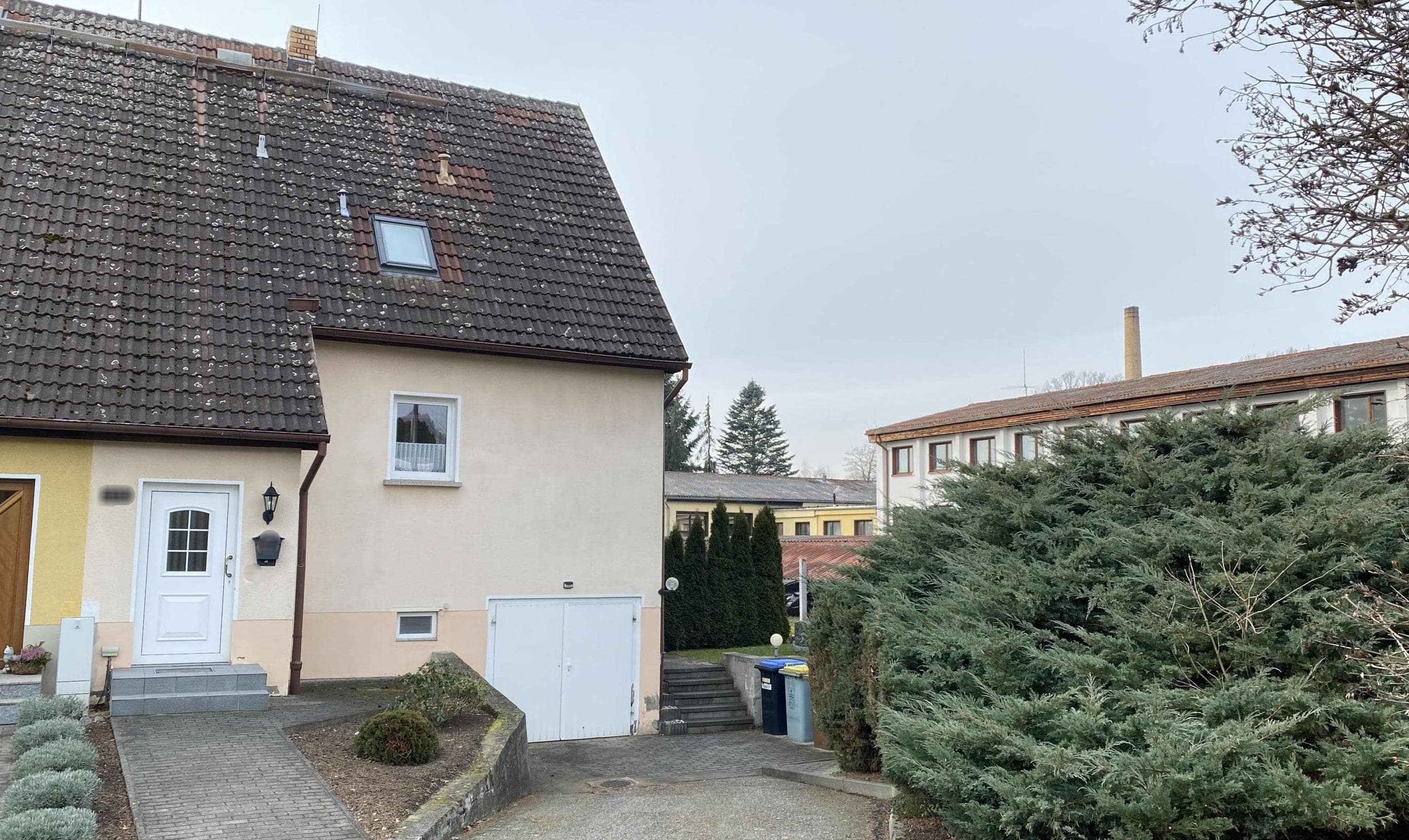 Doppelhaushälfte zum Kauf 129.000 € 4 Zimmer 96 m²<br/>Wohnfläche 802 m²<br/>Grundstück Pethau Zittau 02763