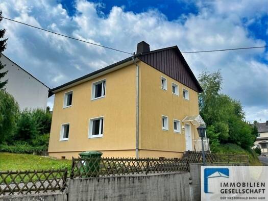 Mehrfamilienhaus zum Kauf 179.000 € 6 Zimmer 115 m² 527 m² Grundstück Nordhofen 56242