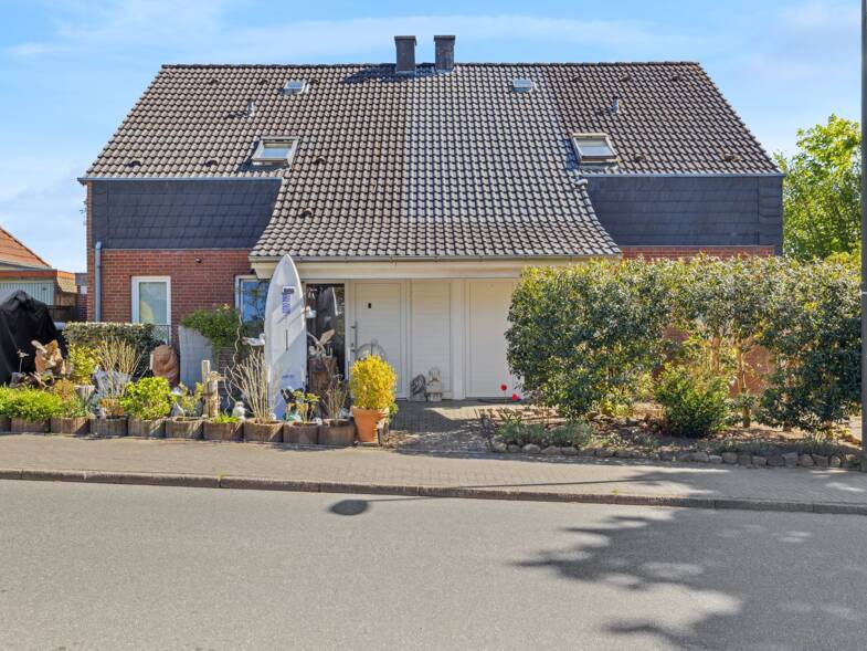 Doppelhaushälfte zum Kauf 249.000 € 3 Zimmer 99 m² 325,5 m² Grundstück Glücksburg Glücksburg (Ostsee) 24960