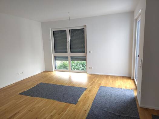 Wohnung zur Miete 1.200 € 3 Zimmer 80 m² Geschoss 1/2 frei ab 01.10.2026 Laufamholz Östliche Außenstadt 90482