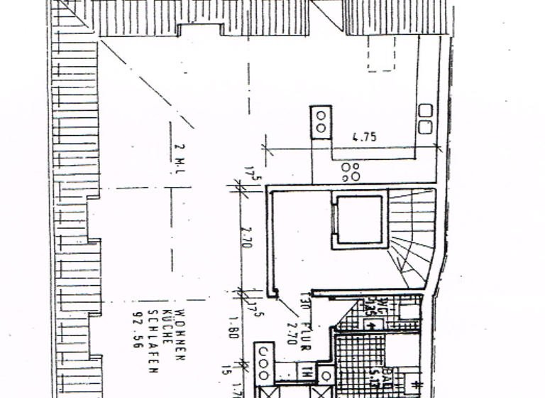 Wohnung zur Miete 850 € 2 Zimmer 111 m²<br/>Wohnfläche Dachgeschoss, 3.<br/>Geschoss Straubing Straubing 94315