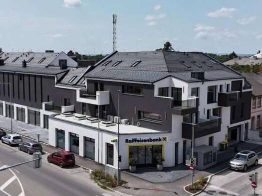 Mehrfamilienhaus zum Kauf als Kapitalanlage geeignet 10.200.000 € 43 Zimmer 2.211,1 m² 1.898 m² Grundstück Strasshof an der Nordbahn 2231