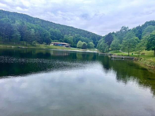 Haus zum Kauf provisionsfrei 39.000 € 2 Zimmer 30 m² 180 m² Grundstück Mobilheimplatz Forchtenstein Forchtenstein 7212