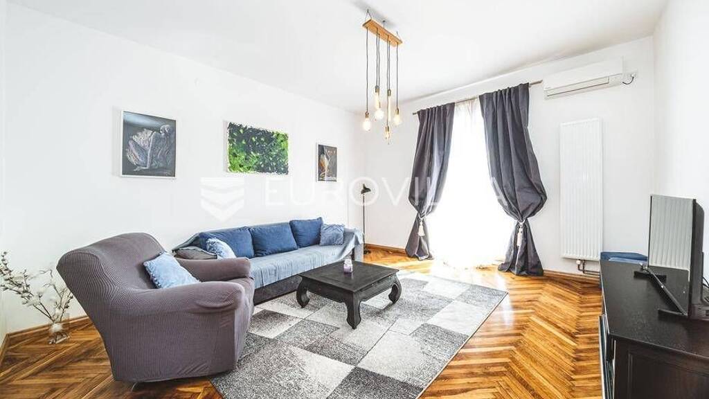 Studio zur Miete 950 € 1 Zimmer 64 m² 2. Geschoss Donji grad Knez Mislav