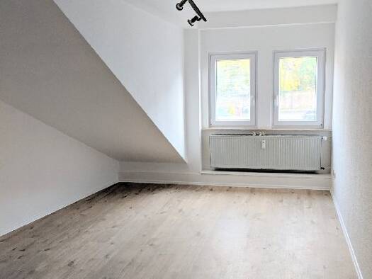 Wohnung zur Miete 715 € 2 Zimmer 65 m² Geschoss 1/2 frei ab 01.05.2026 Meerholz Gelnhausen 63571