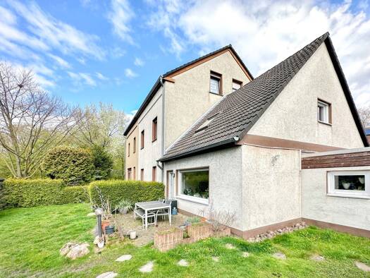 Mehrfamilienhaus zum Kauf 444.000 € 9,5 Zimmer 228 m² 555 m² Grundstück Innenstadt Bochum 44791