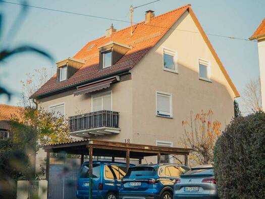 Haus zum Kauf 679.000 € 9 Zimmer 194 m² 585 m² Grundstück Fellbach 70734