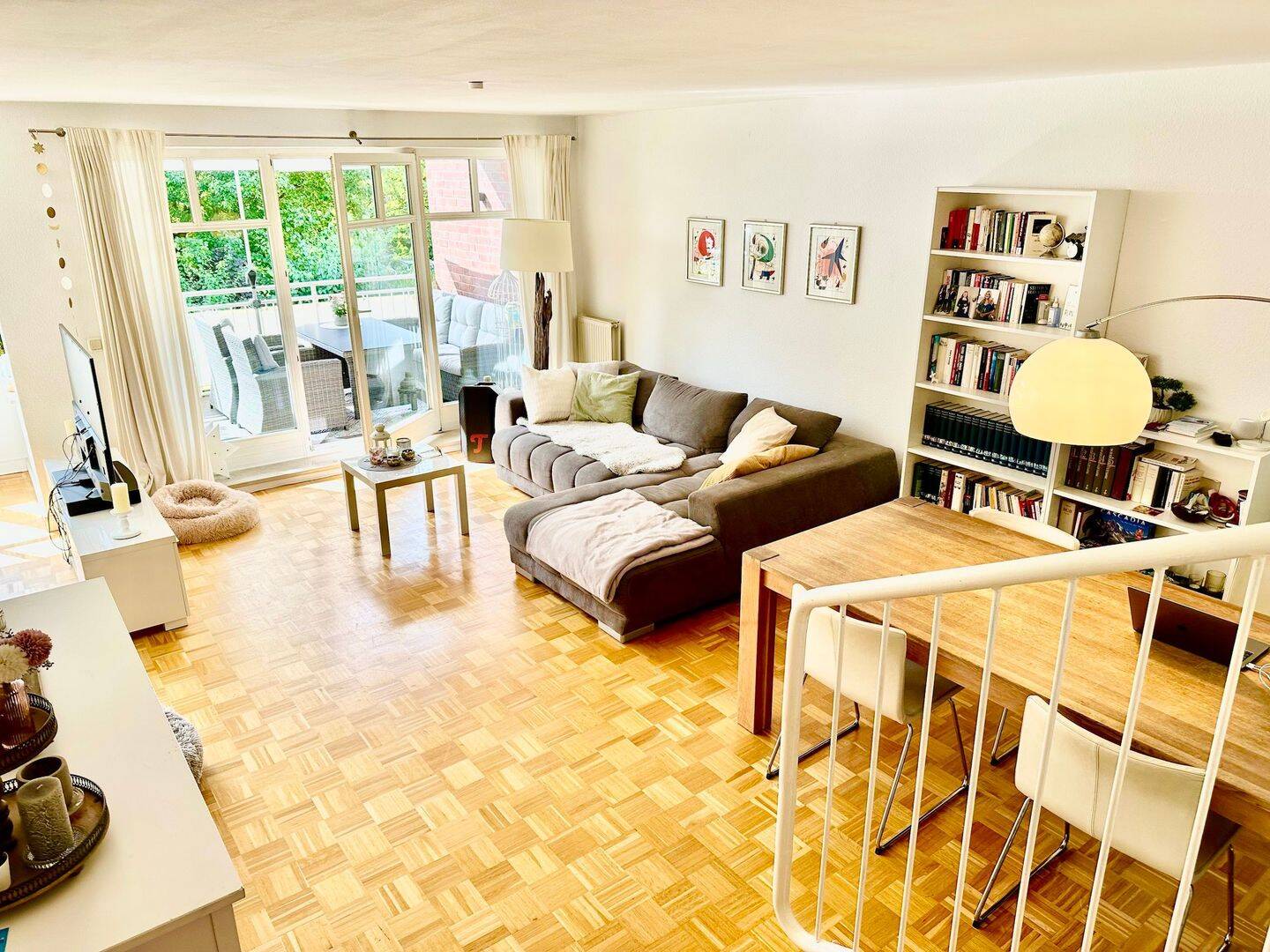 Property thumbnail 3