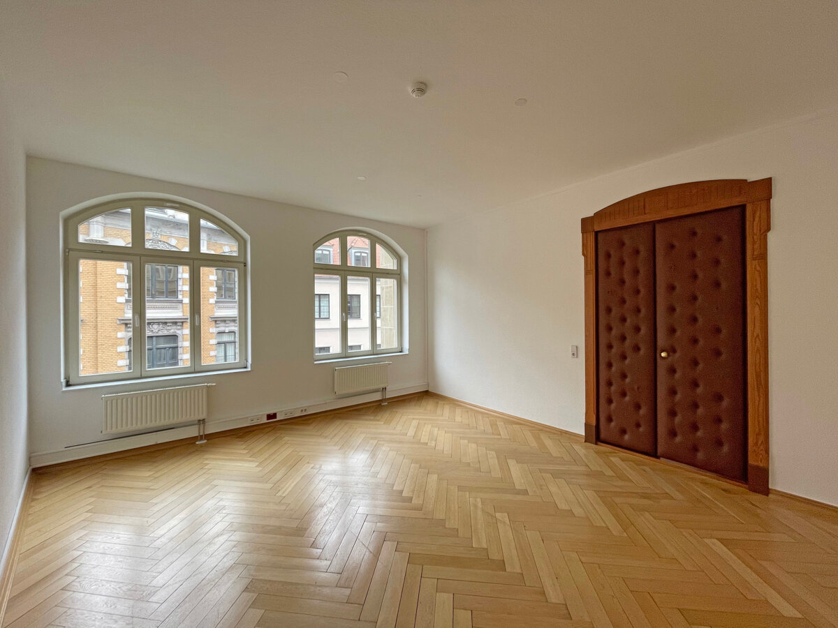 Bürofläche zur Miete 1.365 € 5 Zimmer 182 m²<br/>Bürofläche Große Ulrichstraße 7-9 Altstadt Halle 06108