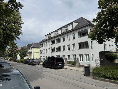 Wohnung zur Miete 680 € 2 Zimmer 46 m² Dachgeschoss Traunstein Traunstein 83278