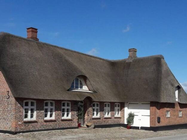 Einfamilienhaus zum Kauf provisionsfrei 195.000 € 5 Zimmer 160 m² 3.001 m² Grundstück Kærvej 16 Tønder 6270