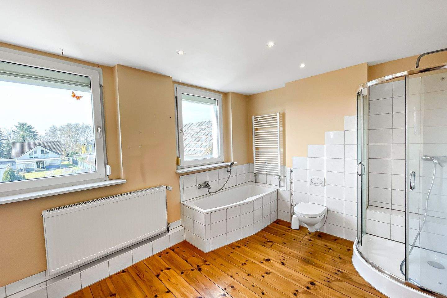 Immobilie in Fredersdorf-Vogelsdorf - Großzügiges Mehrgenerationshaus mit viel Platz und liebevoller Modernisierung - Bild 3