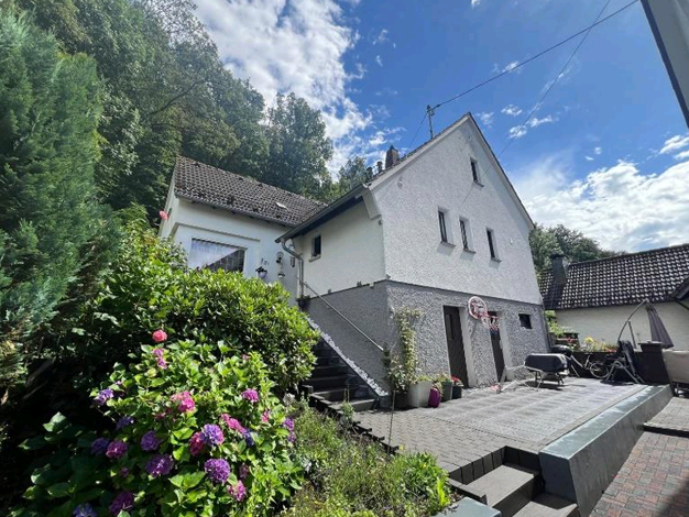 Einfamilienhaus zum Kauf 344.000 € 4 Zimmer 118 m² 313 m² Grundstück frei ab sofort Wiesenstraße 17 Gummersbach 51643