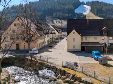 Reihenendhaus zum Kauf 330.000 € 7 Zimmer 189 m² 216 m² Grundstück Stadtgebiet Vöhrenbach 78147