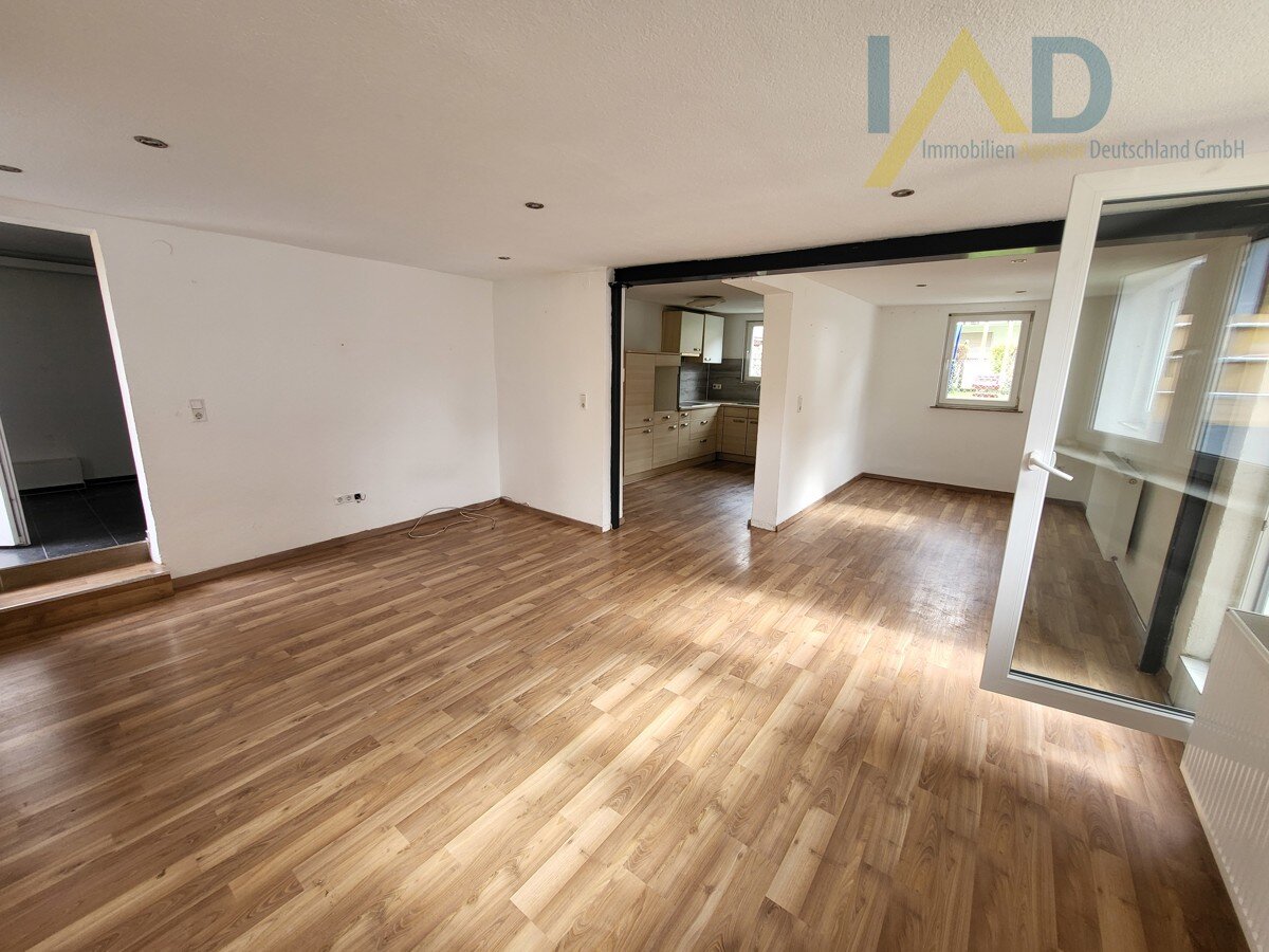 Einfamilienhaus zum Kauf 329.000 € 5 Zimmer 110 m²<br/>Wohnfläche 138 m²<br/>Grundstück Eislingen Eislingen/Fils 73054