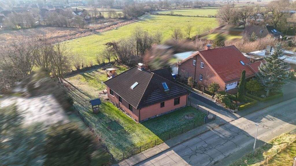 Einfamilienhaus zum Kauf 389.000 € 3 Zimmer 124 m² 1.217 m² Grundstück Nordhastedt 25785