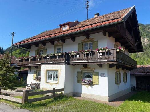 Mehrfamilienhaus zum Kauf 849.000 € 15 Zimmer 310 m² 640 m² Grundstück Bayrischzell 83735