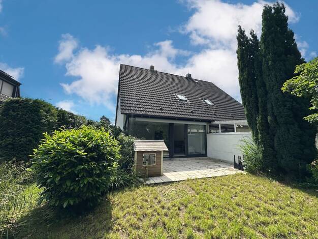 Doppelhaushälfte zum Kauf 399.000 € 3 Zimmer 118,7 m² 349 m² Grundstück Wevelinghoven Grevenbroich 41516