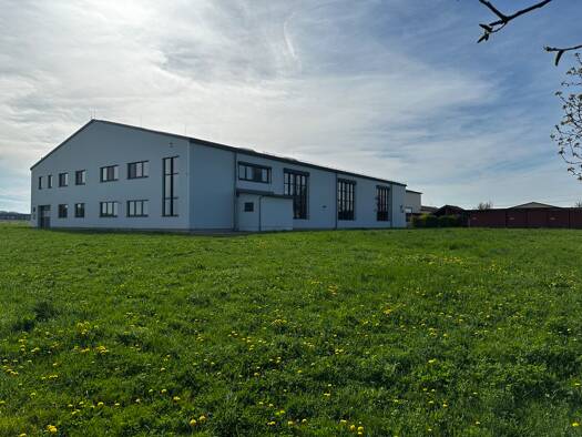 Produktionshalle zum Kauf 3.014.000 € 2.356 m² Lagerfläche Niederstetten 97996