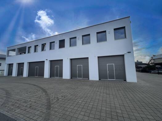 Büro zum Kauf 210.000 € 1 Zimmer Ergolding 84030