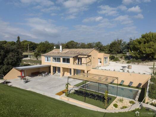 Schloss zum Kauf 2.205.000 € 950 m² 27.000 m² Grundstück Tulette 26790