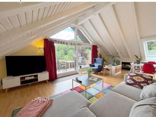 Wohnung zur Miete 640 € 2,5 Zimmer 74,8 m² Geschoss 2/3 frei ab sofort Gaistalstraße 42 Bad Herrenalb 76332