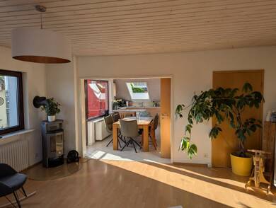 Wohnung zur Miete 950 € 4,5 Zimmer 100 m² Geschoss 1/1 frei ab 01.10.2025 Kayh Herrenberg 71083