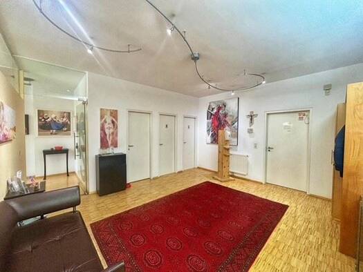 Bürofläche zur Miete 12,90 € 8 Zimmer 130,3 m² Bürofläche Rathausstraße 1, 5/6 Imst 6460
