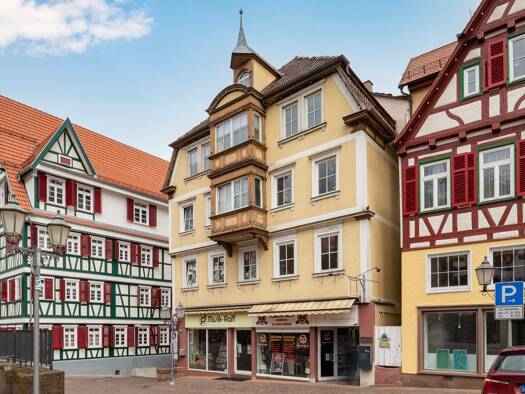 Wohnung zur Miete 750 € 2,5 Zimmer 70 m² Geschoss 3/4 frei ab sofort Marktplatz 24 Calw Calw 75365