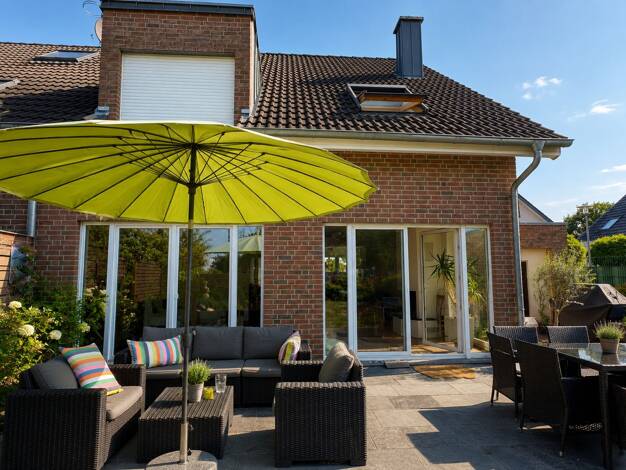 Einfamilienhaus zum Kauf 1.295.000 € 6,5 Zimmer 163,1 m² 318 m² Grundstück frei ab sofort Lohausen Stadtbezirk 5 40474