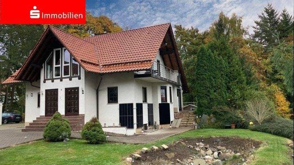 Einfamilienhaus zum Kauf 325.000 € 7 Zimmer 140 m² 1.388 m² Grundstück Seligenthal Floh-Seligenthal 98593