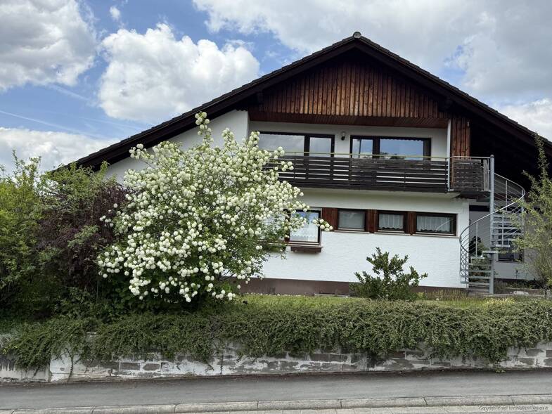 Einfamilienhaus zum Kauf 8 Zimmer 198 m² 720 m² Grundstück frei ab sofort Hemhofen Hemhofen 91334