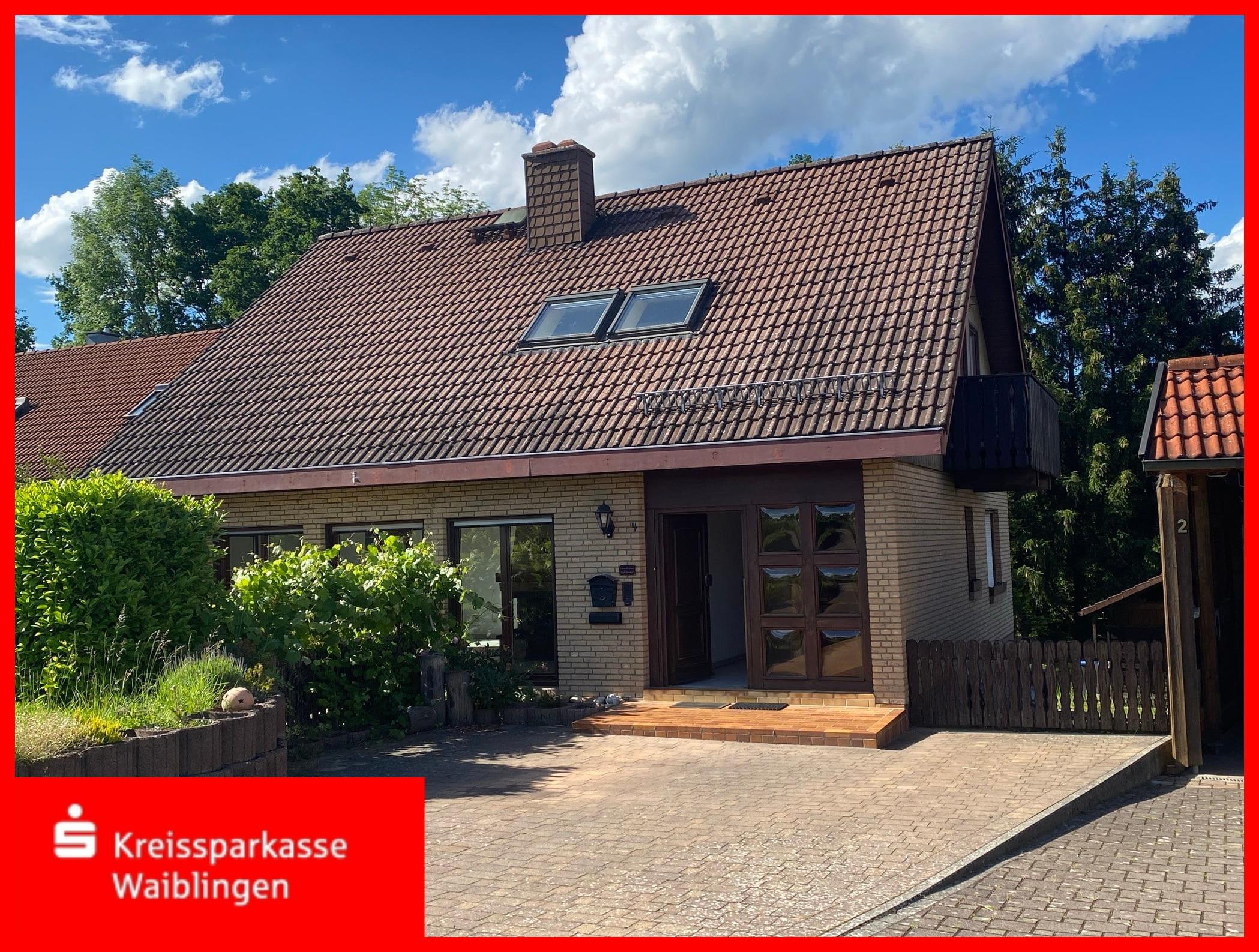 Mehrfamilienhaus zum Kauf 529.000 € 7,5 Zimmer 149 m²<br/>Wohnfläche 708 m²<br/>Grundstück Oppenweiler Oppenweiler 71570