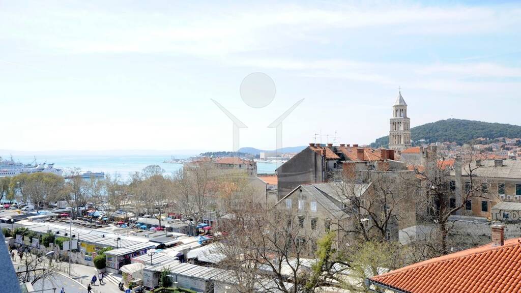 Wohnung zum Kauf 360.000 € 3 Zimmer 50 m² Split 21000