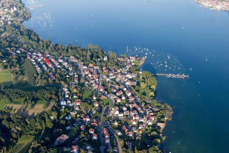 Immobilie in Gaienhofen - Bezugsfreie Doppelhaushälfte mit fantastischem Seeblick in ruhiger Lage - Bild 3