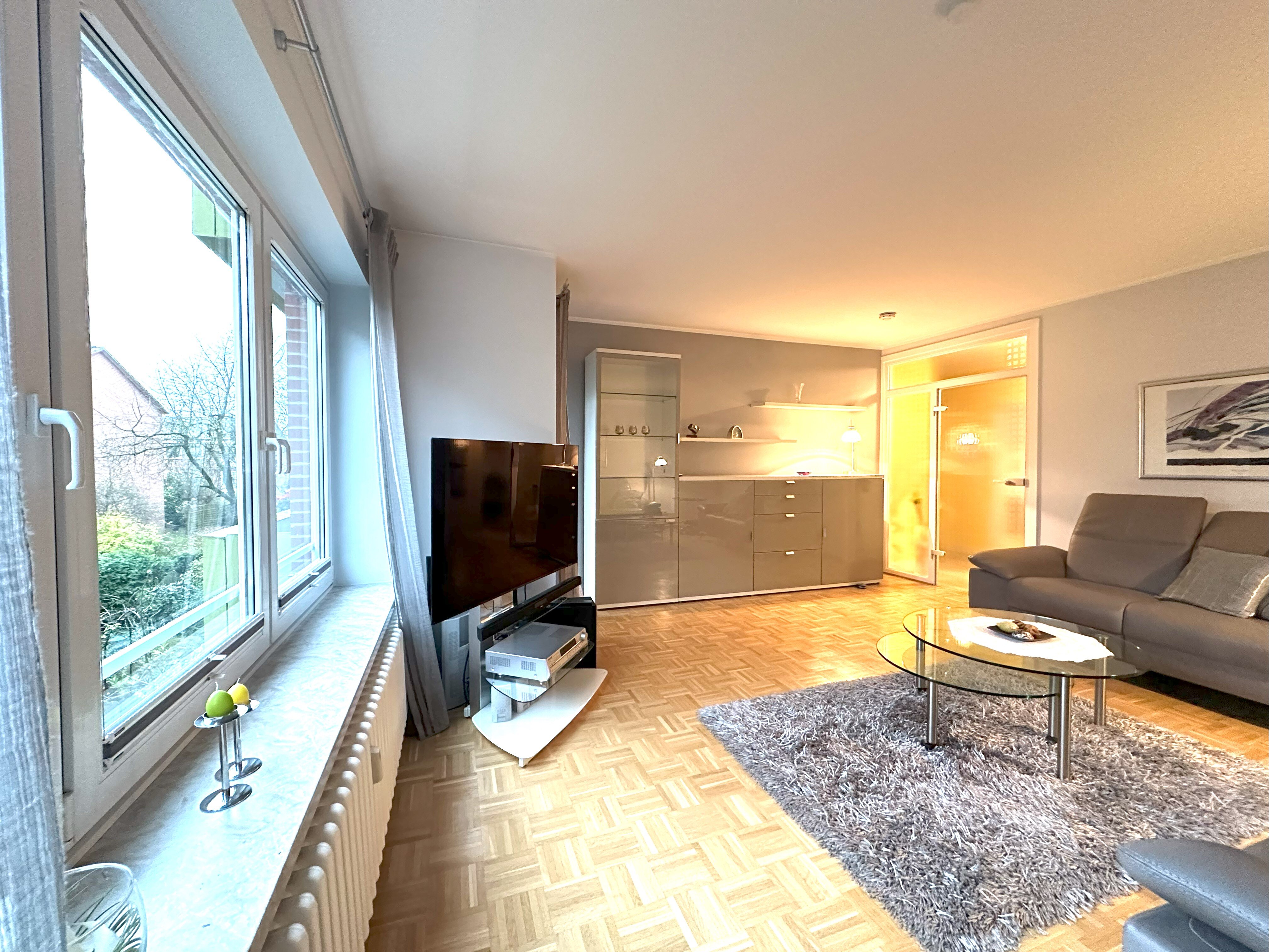 Wohnung zum Kauf 299.000 € 3 Zimmer 70 m²<br/>Wohnfläche 1.<br/>Geschoss ab sofort<br/>Verfügbarkeit Alt - Reinbek Reinbek 21465