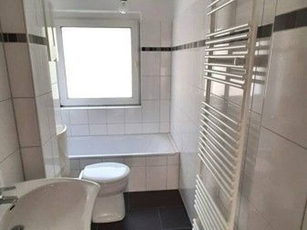 Wohnung zur Miete 677 € 3,5 Zimmer 60,2 m² frei ab 10.10.2026 Marienbader Straße 1 Hombruch Dortmund 44225
