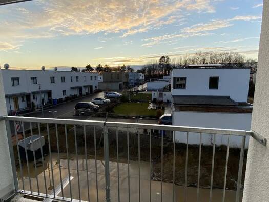 Wohnung zur Miete 1.420 € 3,5 Zimmer 88,2 m² Geschoss 2/2 frei ab 15.09.2025 Karl-Lindner-Straße 16 Friedberg 86316