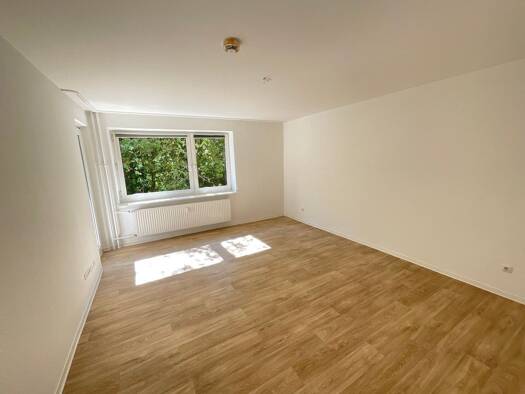 Wohnung zur Miete 709 € 3 Zimmer 74 m² 1. Geschoss frei ab 01.10.2026 Rungholtplatz 5 Suchsdorf Suchsdorf 24107