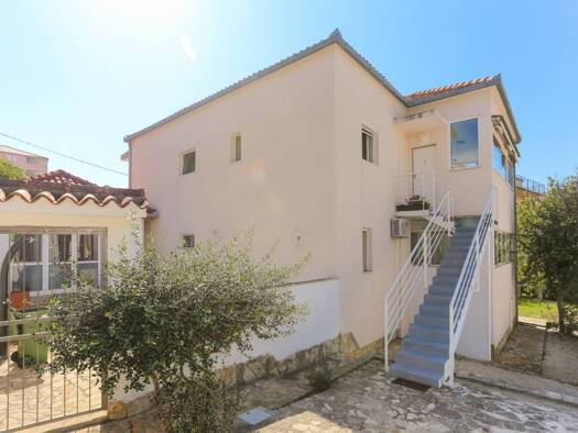Einfamilienhaus zum Kauf 1.290.000 € 5 Zimmer 310 m² Okrug Donji 21223